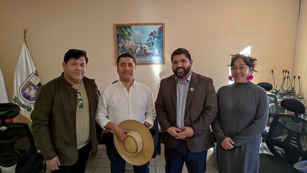 Delegado Presidencial y Alcalde de Paihuano revisan proyectos para el desarrollo de la comuna