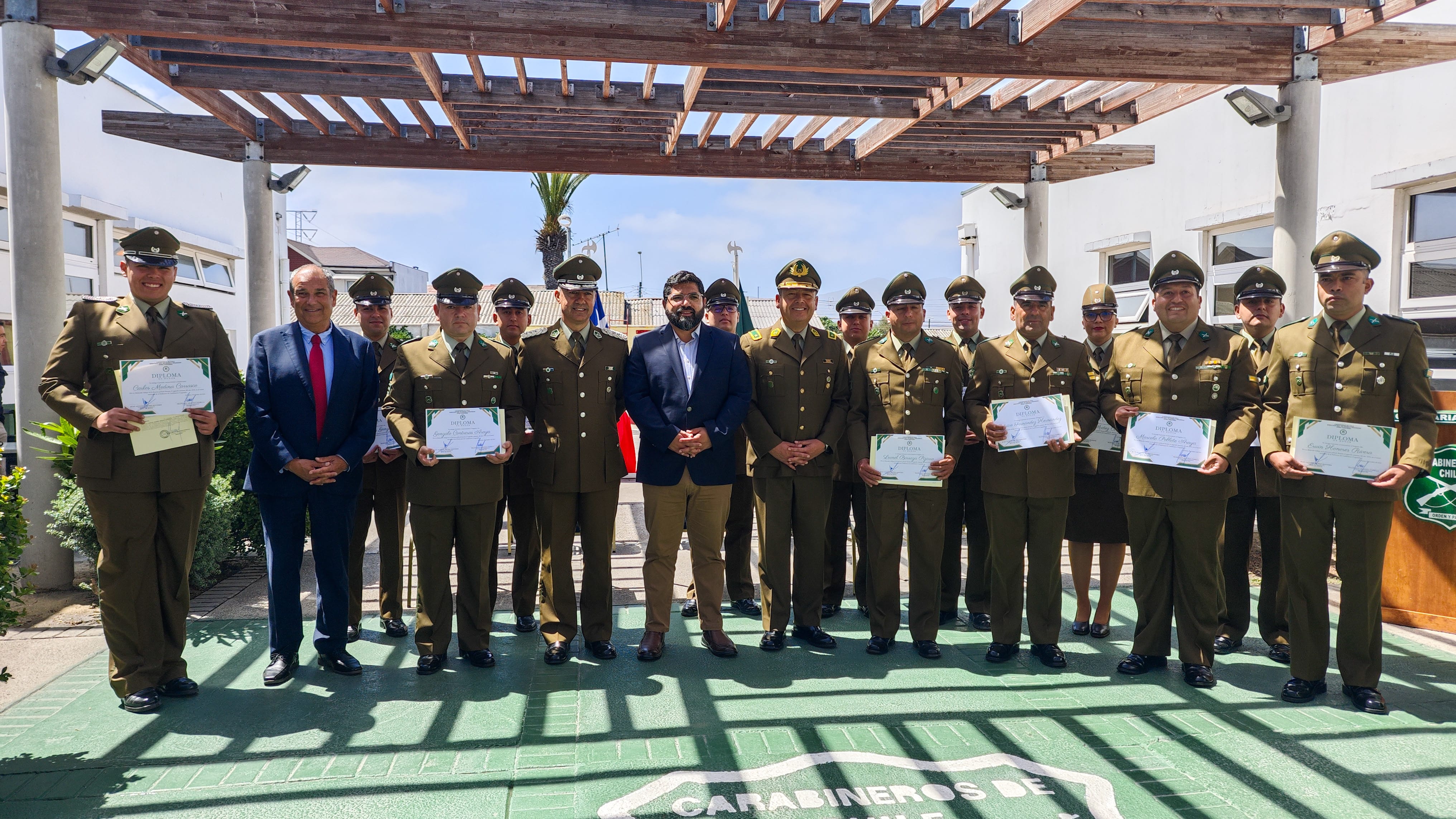 Reconocen acciones destacadas de Carabineros en emotiva ceremonia