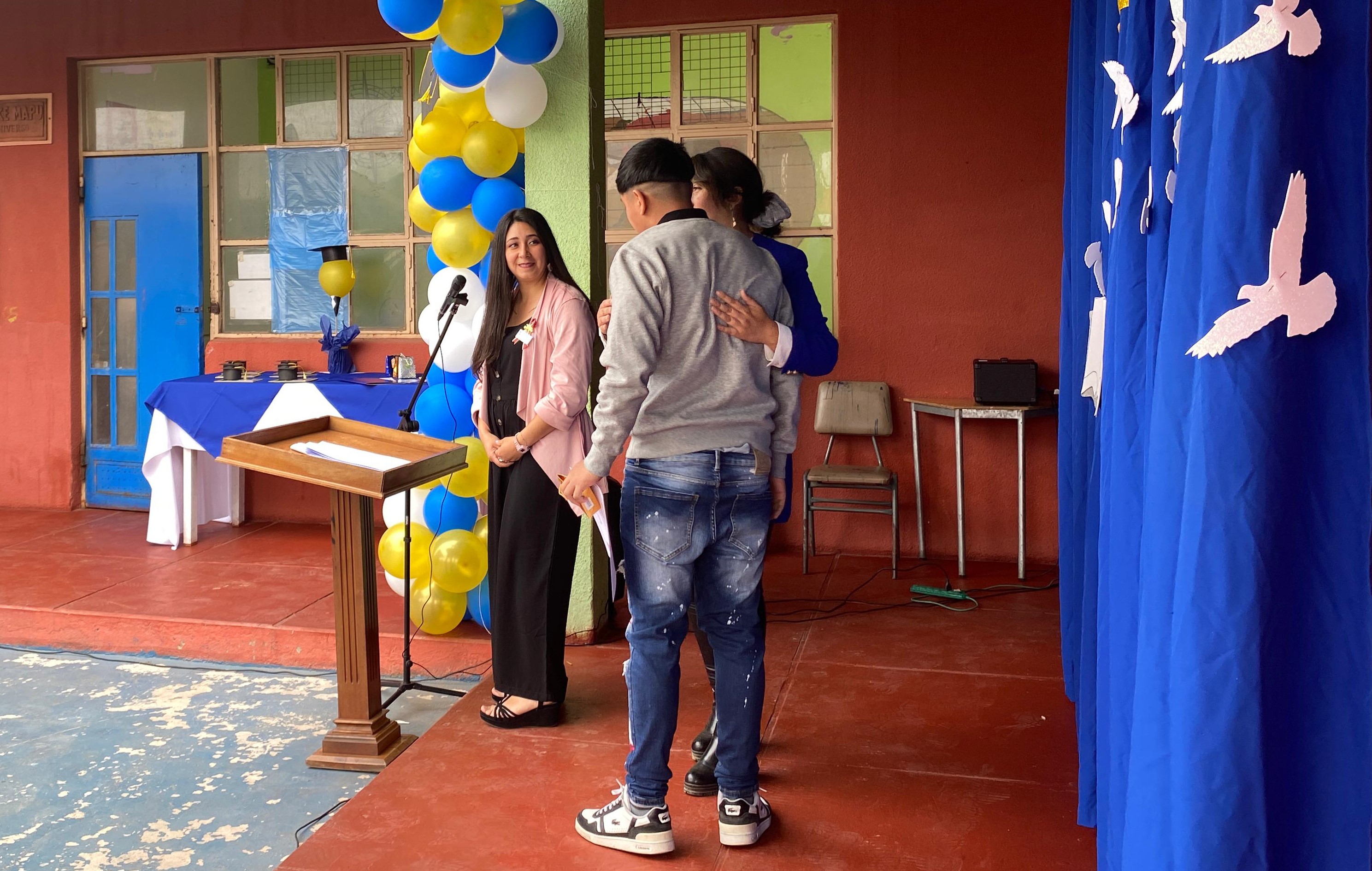 Un paso hacia el futuro: jóvenes privados de libertad culminan su educación básica y media